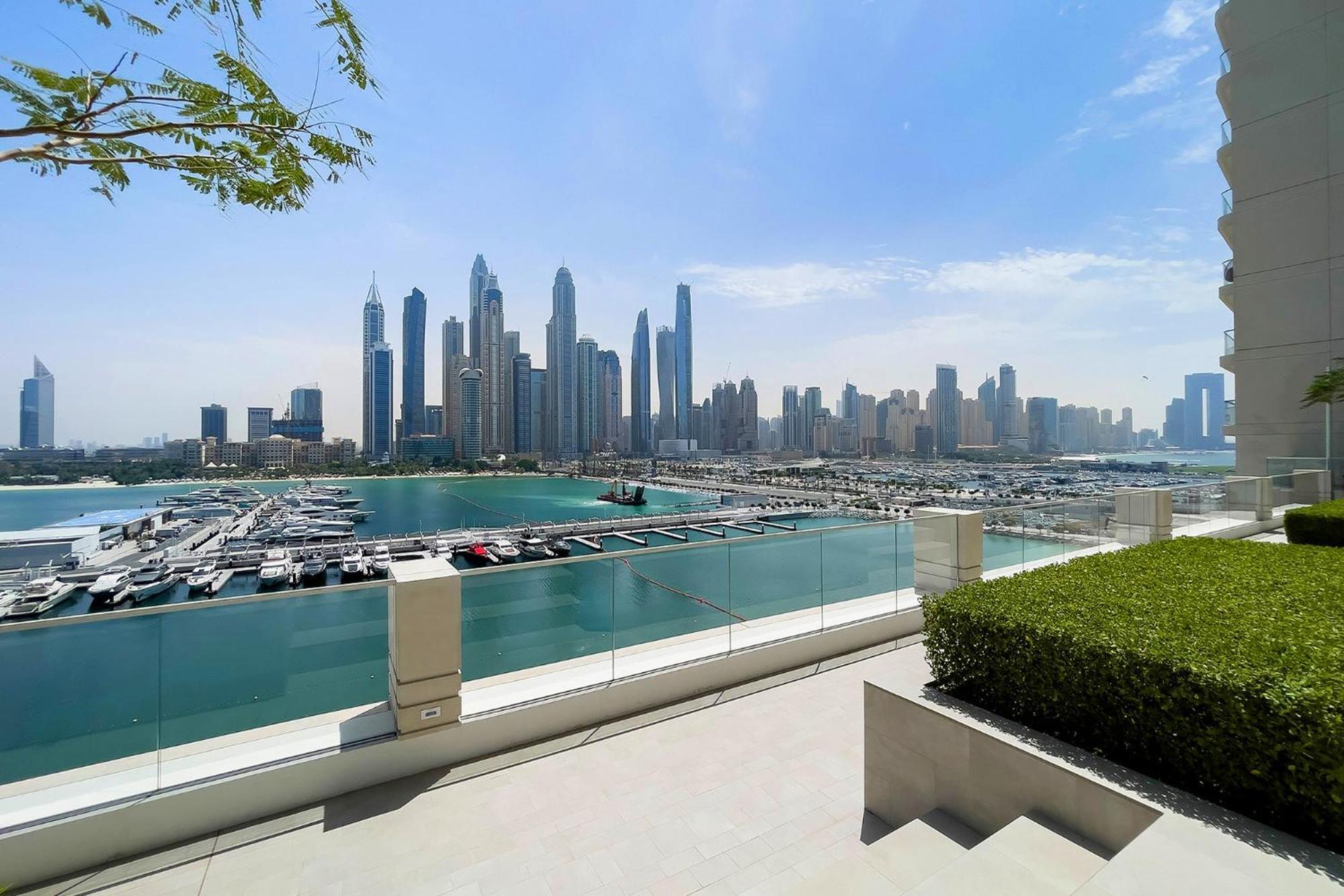 Stylish Apartment In Marina Vista Dubai